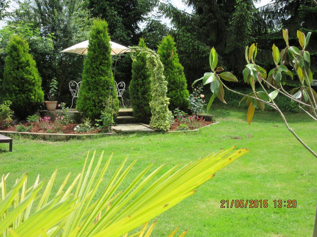 Bed and Breakfast Domaine Le Chec à Saint-Ost Extérieur photo