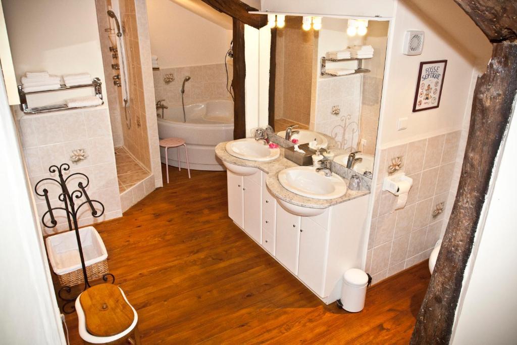 Bed and Breakfast Domaine Le Chec à Saint-Ost Chambre photo
